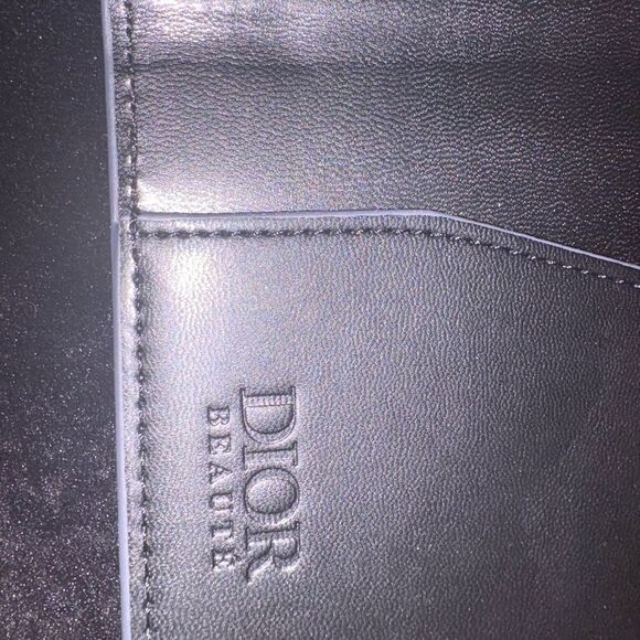 Brand new Dior beaute item navy Leather Passport Holder - Picture 4 of 5